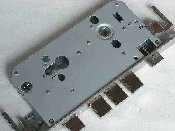 临洮24小时上门开锁公司